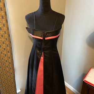 Size 5 through together DELVT long gown